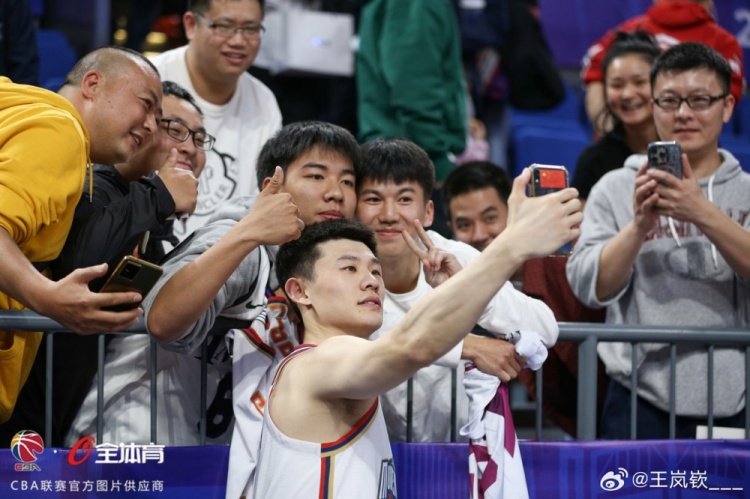 王岚嵚致老东家同曦&辽宁：收获成长与历练 感谢给予我风口与舞台